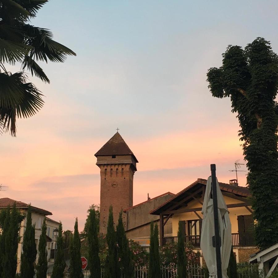 Maison D'Hotes Lassaubatju Hontanx Dış mekan fotoğraf